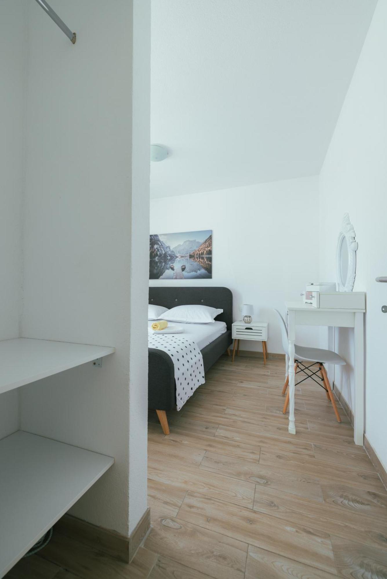 Apartments Marusic Makarska Esterno foto